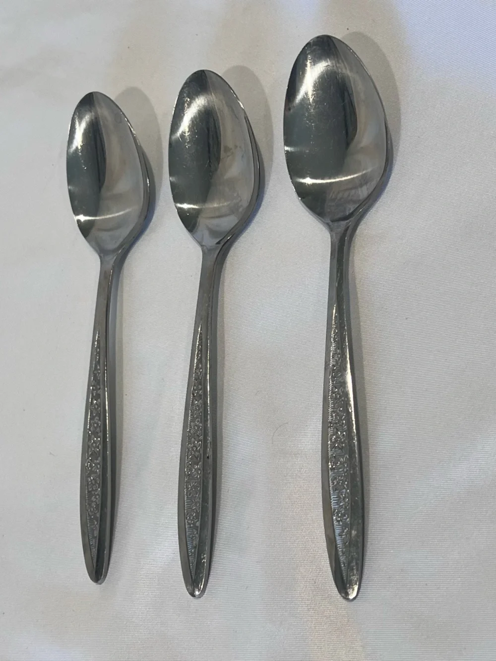Customcraft Stainless Japan Floral  Teaspoon Set of 3 CUS5 Vintage Ornate Silver